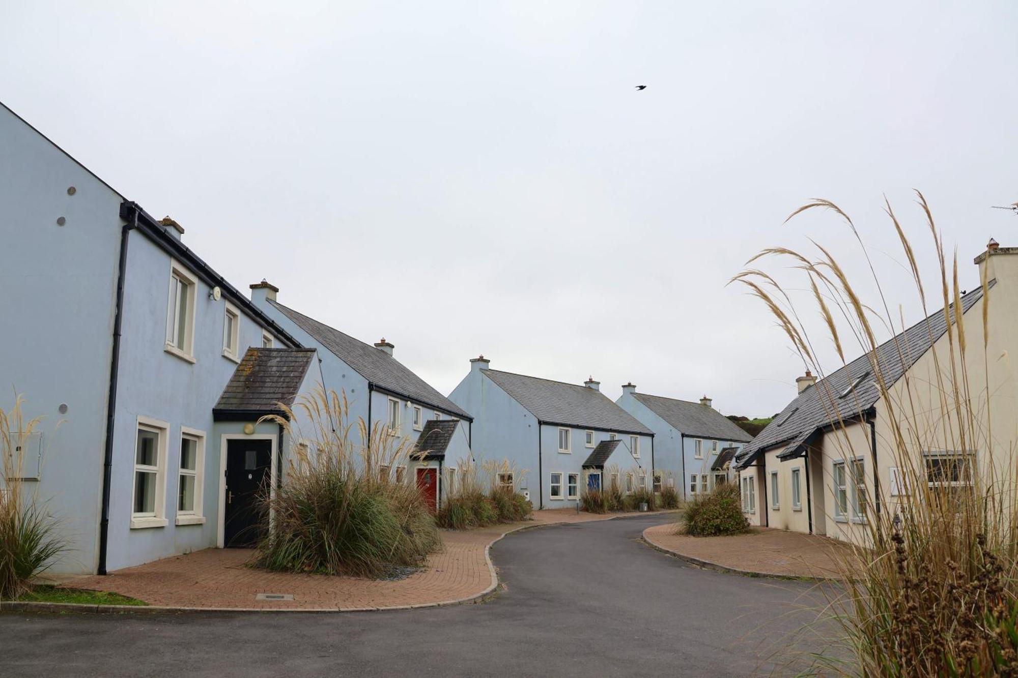 Doolin Village Lodges Esterno foto